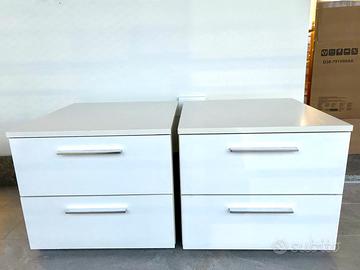 Coppia di Comodini Moderni Bianchi – 2 cassetti