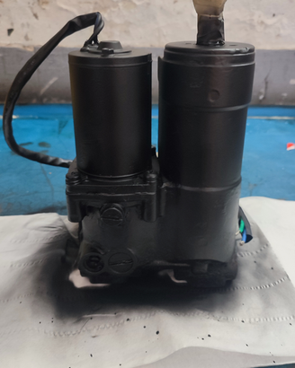Revisione trim per Johnson 737