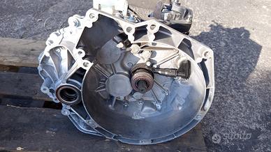 CAMBIO FORD FOCUS 1.6 RDCI CODICE AV6R 7002 GJ 6 M