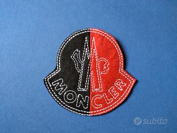 Moncler stemma 