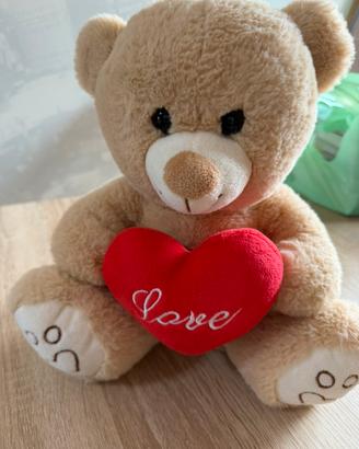 peluche orsacchiotto