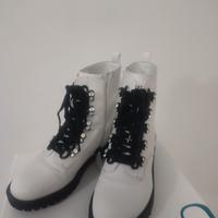 Scarpe in pelle Guess bianche