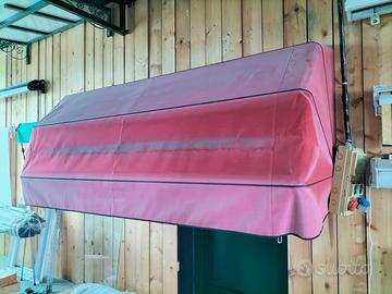 Tenda da sole a Cappottina