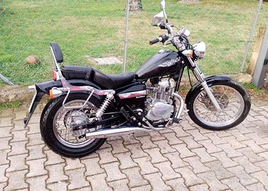 Honda Rebel 125  Custom
