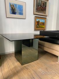 Vigo Nanda, Tavolo modello Block