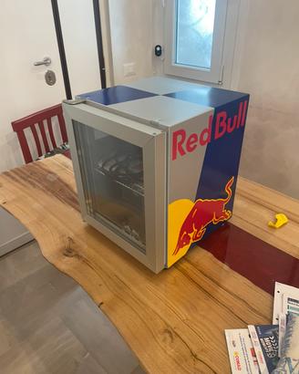 Frigo collezione Red Bull