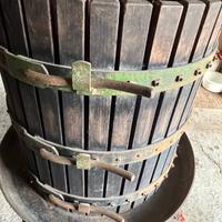 torchio e macina per vino