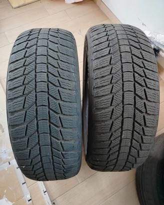 Gomme 215/60/17
