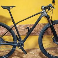 ORBEA ALMA TAGLIA M CARBONIO OMX