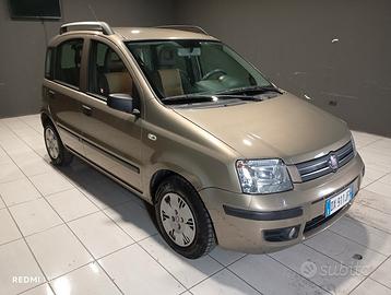 Fiat Panda del 2009 benzina 120.000 km NEOPATENTAT