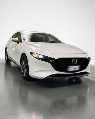 Mazda 3 5p 2.0 m-hybrid Executive 150cv