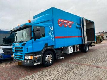 Scania p 250 furgonato 4x2