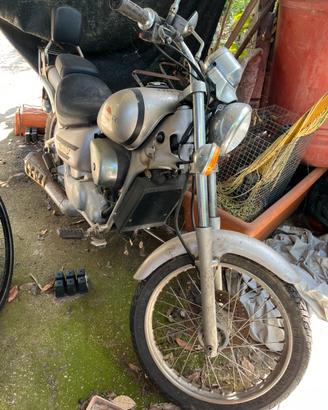 Moto aprilia red rose 50