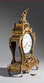 Grande orologio da parete stile Boulle con mensola