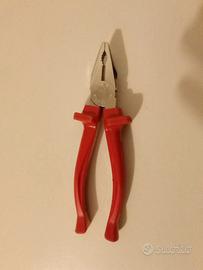 Pinza beta isolata universale