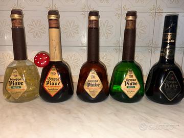 Bottiglie di grappa Piave