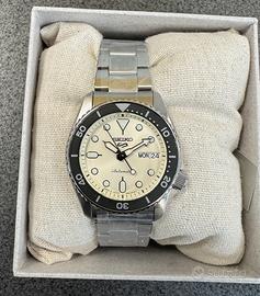 Seiko 5 Sport SKX MIDI 38mm 