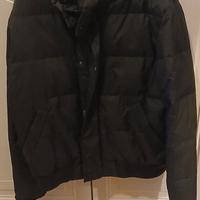 Giubbotto maui imbottito dal design classico.