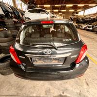 TOYOTA YARIS RICAMBI USATI GARANTITI