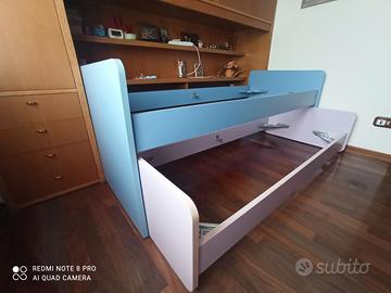 Letto salvaspazio con letti scorrevoli con reti