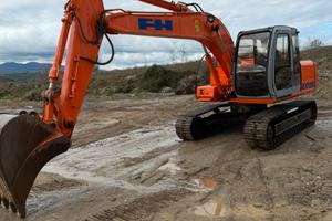 Fiat hitachi ex 135