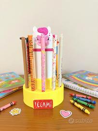 Espositore porta penne