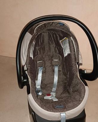 Ovetto Chicco con base isofix