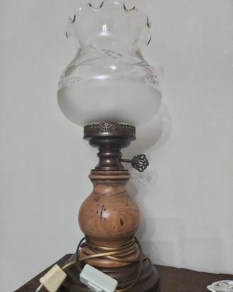 lume antico in legno 