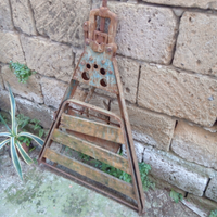 Banco con morsa idraulica