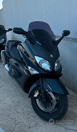 Yahmaha TMAX 500