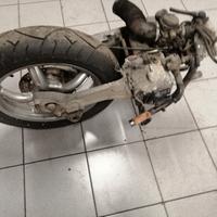 motore piaggio 250 carburatore