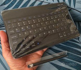 Tastiera Bluetooth Sottile Ricaricabile Metal