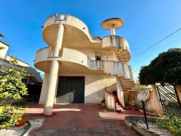 Casa indipendente a Balestrate, Via Rocco Chinnici