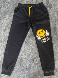 Pantaloni classici tuta