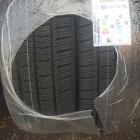 4 Pneumatici nuovi Kuhmo 215 65 R15C 104/102 T