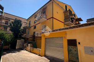 2 LOCALI A ROMA