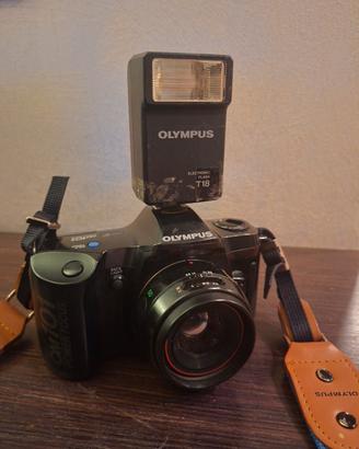 Fotocamera: Olympus OM101 Power Focus
