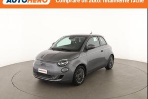 FIAT 500e YG23245