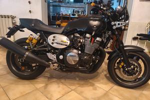 Yamaha XJR 1300 