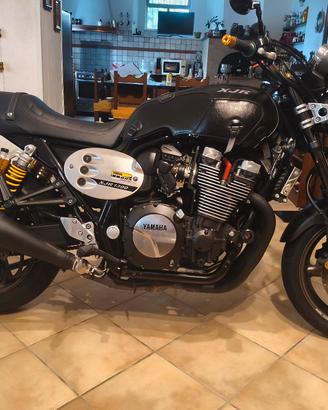 Yamaha XJR 1300 