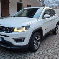 Jeep compass 4 x 4 