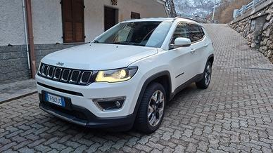 Jeep compass 4 x 4 
