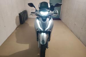 Honda SH 150 > 42KM/L