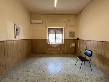 Casa singola ideale anche come ufficio