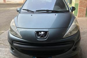 Peugeot 207 Gpl 2006