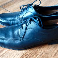 Scarpe Nere in pelle con suola in cuoio (42)