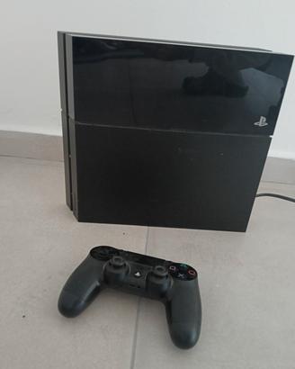 PlayStation 4 + joystick 