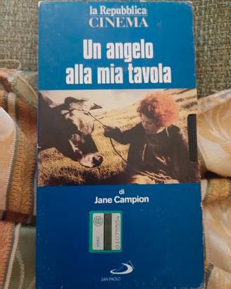 Vhs film Jane Campion 'Un angelo alla mia tavola'
