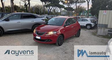 LANCIA Ypsilon HYBRID GOLD FIREFLY 1.0cc 70cv