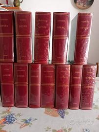 Collana di 12 volumi di autori italiani